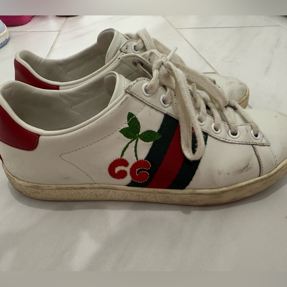 Gucci Wmns Ace GG 'Cherry' - Picture 2 of 13